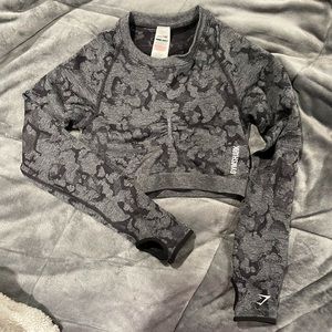 Gymshark Camo Long sleeve Crop Top